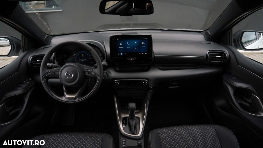 Mazda 2 - 7