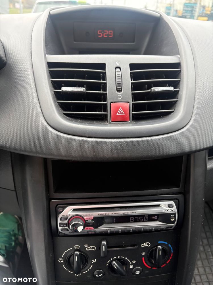 Peugeot 207 1.4 Presence - 15