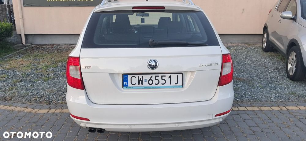 Skoda Superb - 11