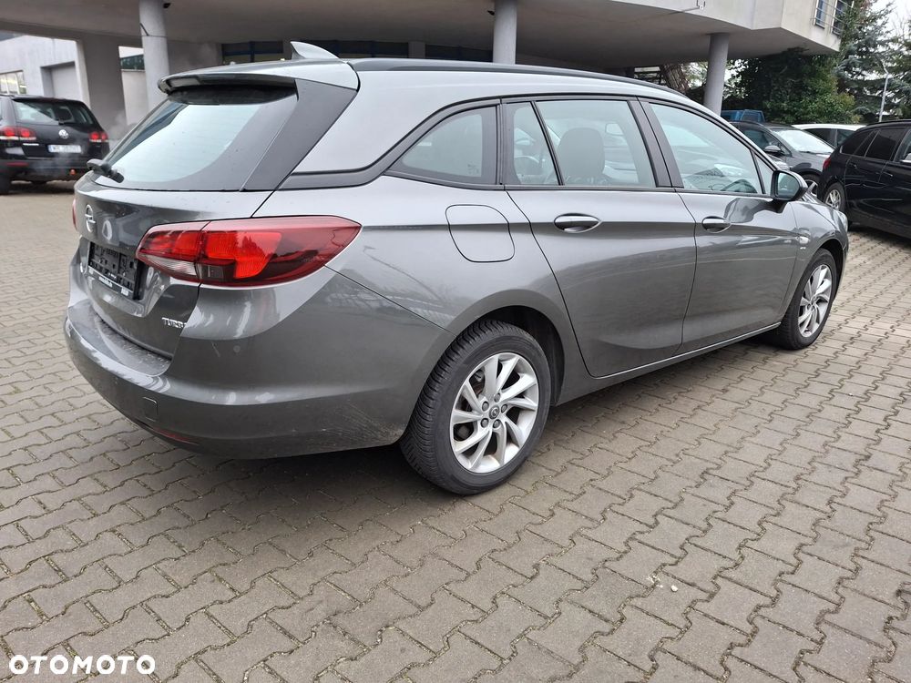 Opel Astra 1.4 T Dynamic S&S - 3
