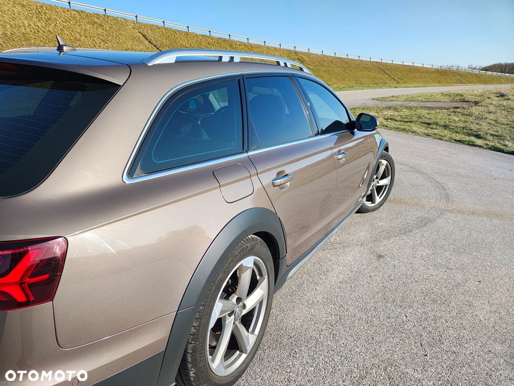 Audi A6 Allroad - 18