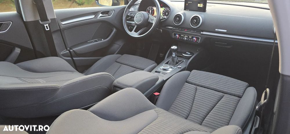 Audi A3 2.0 TDI Sportback Attraction - 12