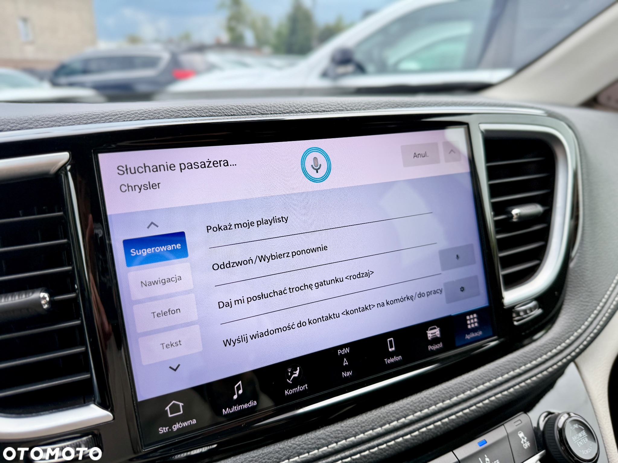 Chrysler Pacifica - 27