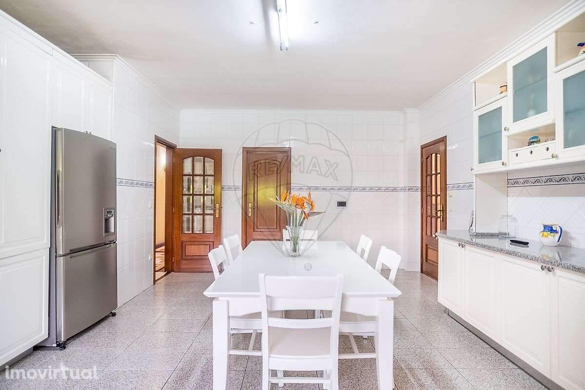Moradia T4 para venda - Grande imagem: 2/31