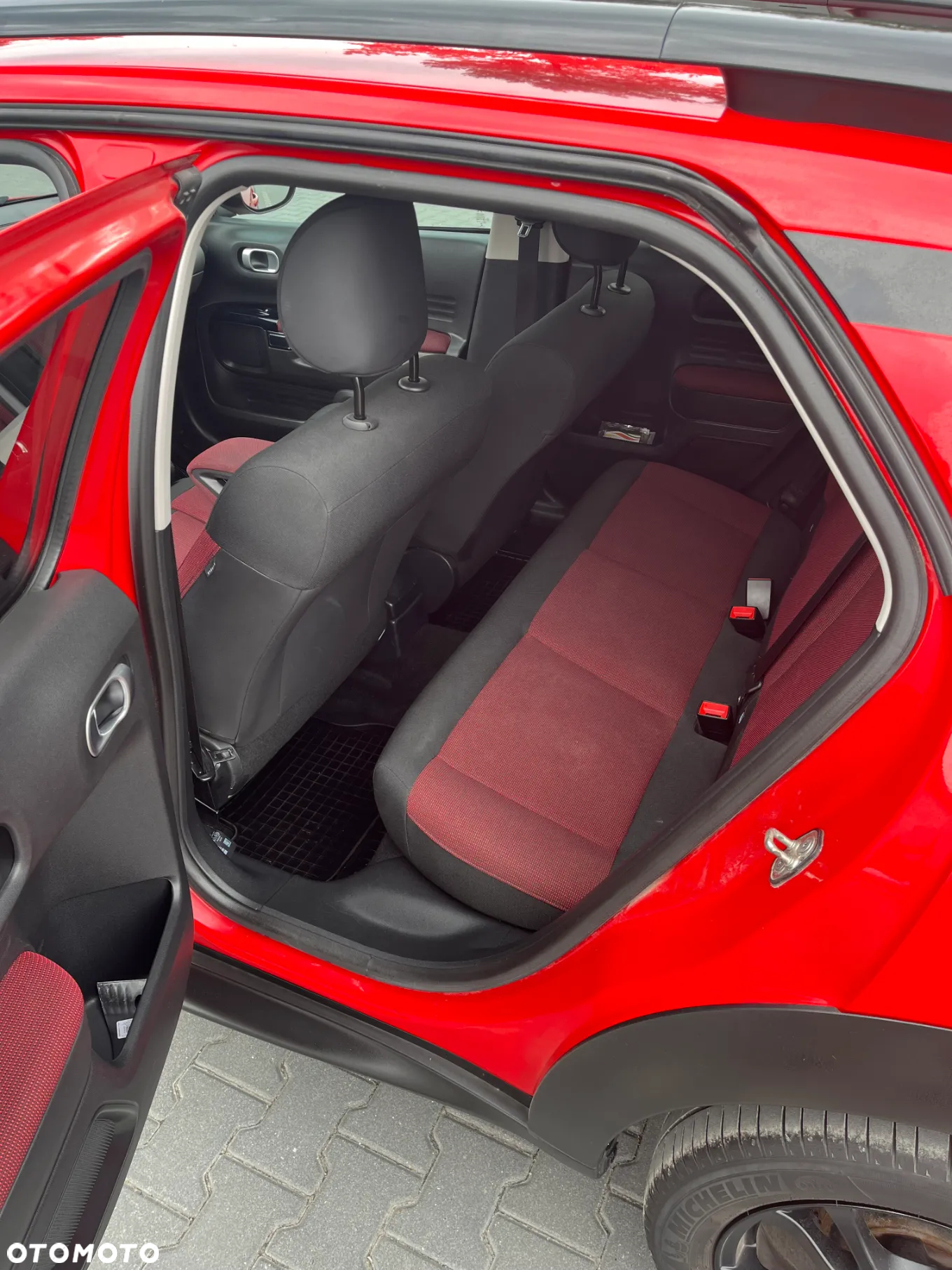 Citroën C4 Cactus 1.2 PureTech Live S&S ETG - 13
