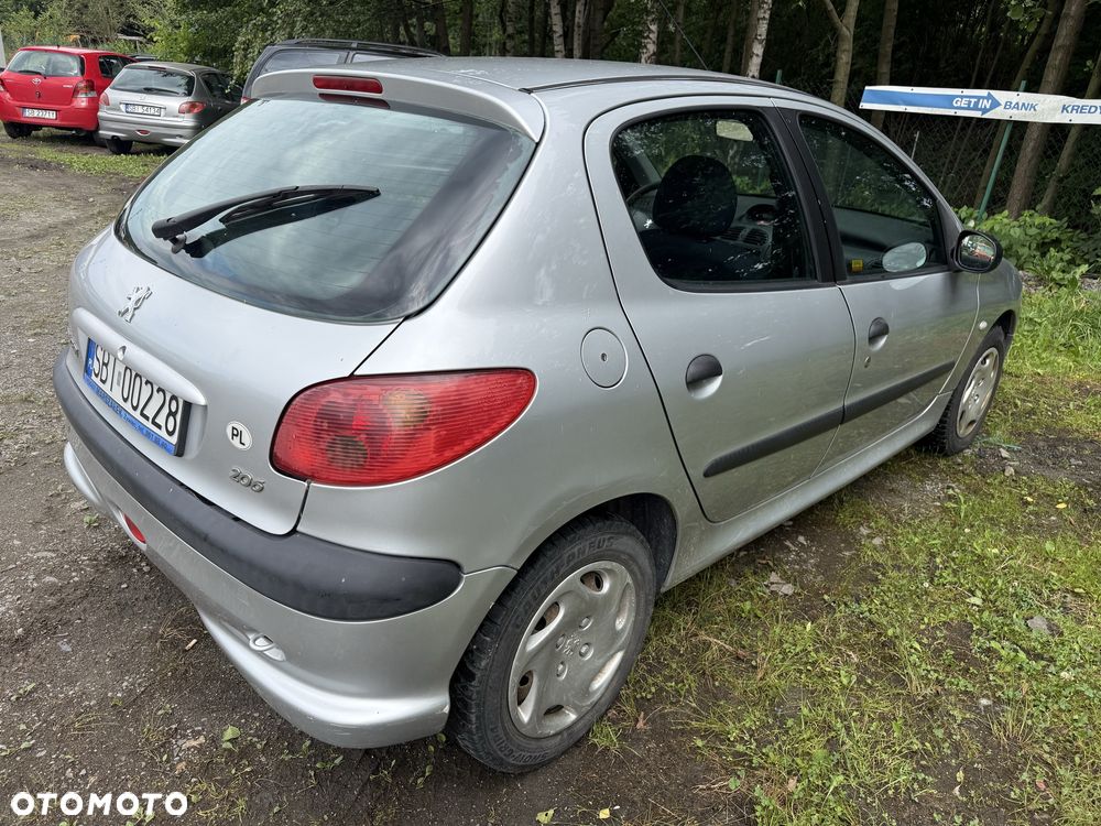 Peugeot 206 - 4
