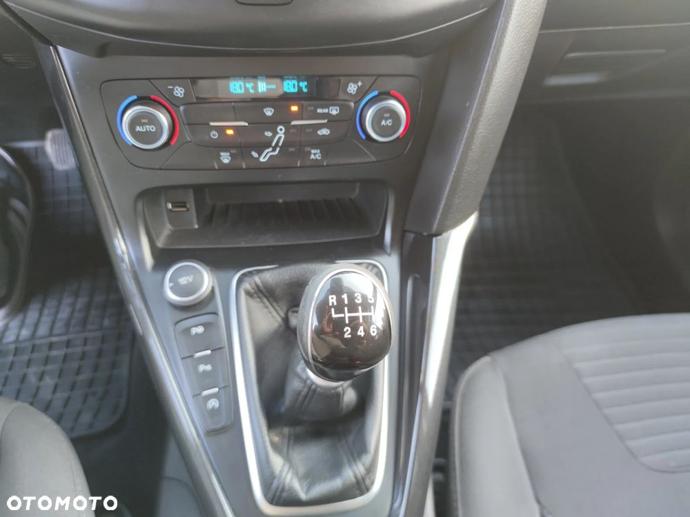 Ford Focus 1.5 TDCi Titanium - 10