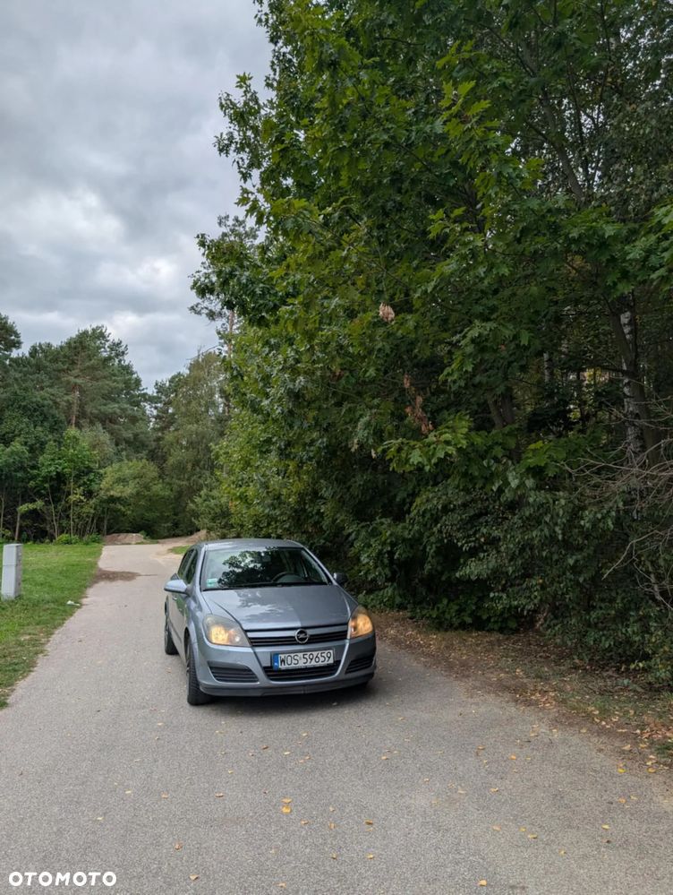 Opel Astra 1.6 Enjoy - 2