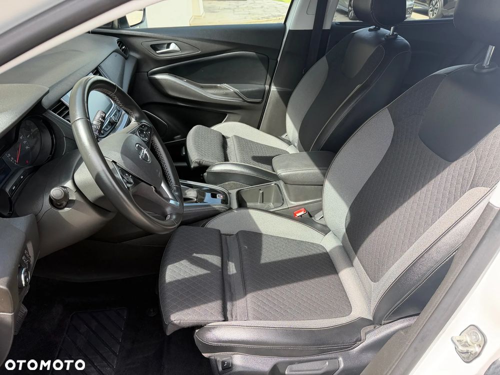 Opel Grandland X - 15