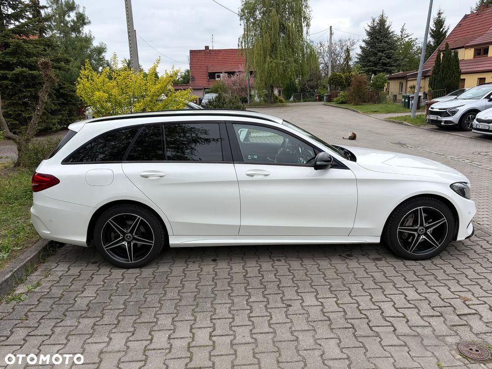 Mercedes-Benz Klasa C 200 4-Matic 9G-TRONIC - 4
