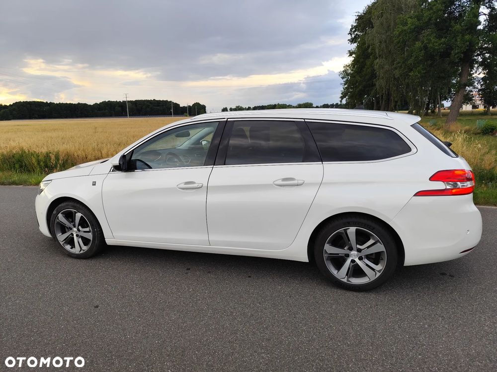 Peugeot 308 PureTech 130 GPF EAT8 Stop & Start Tech Edition - 7