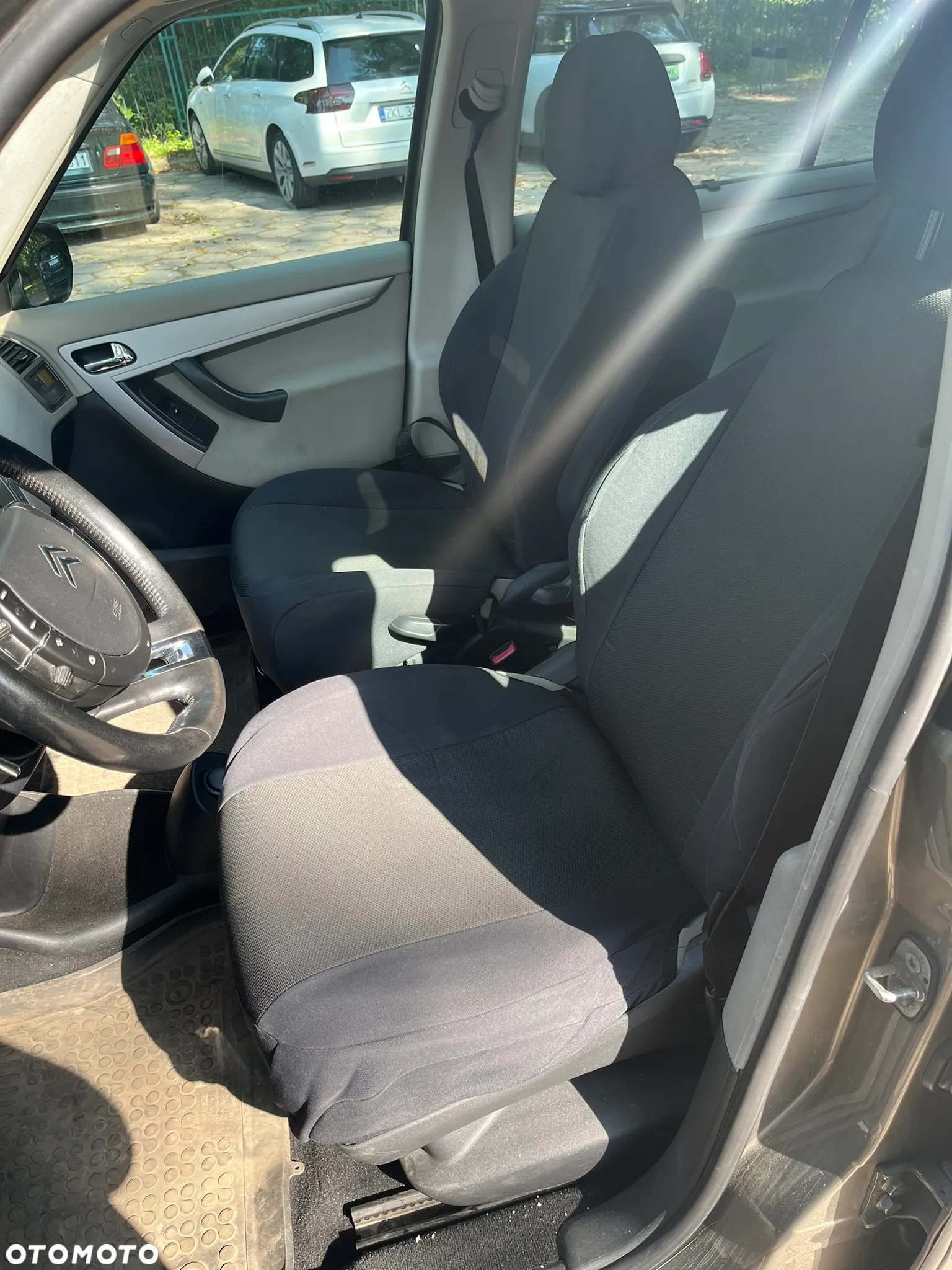 Citroën C4 1.6 HDi SX Pack MCP - 9