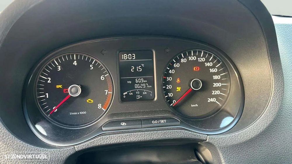 VW Polo 1.2 Trendline - 10