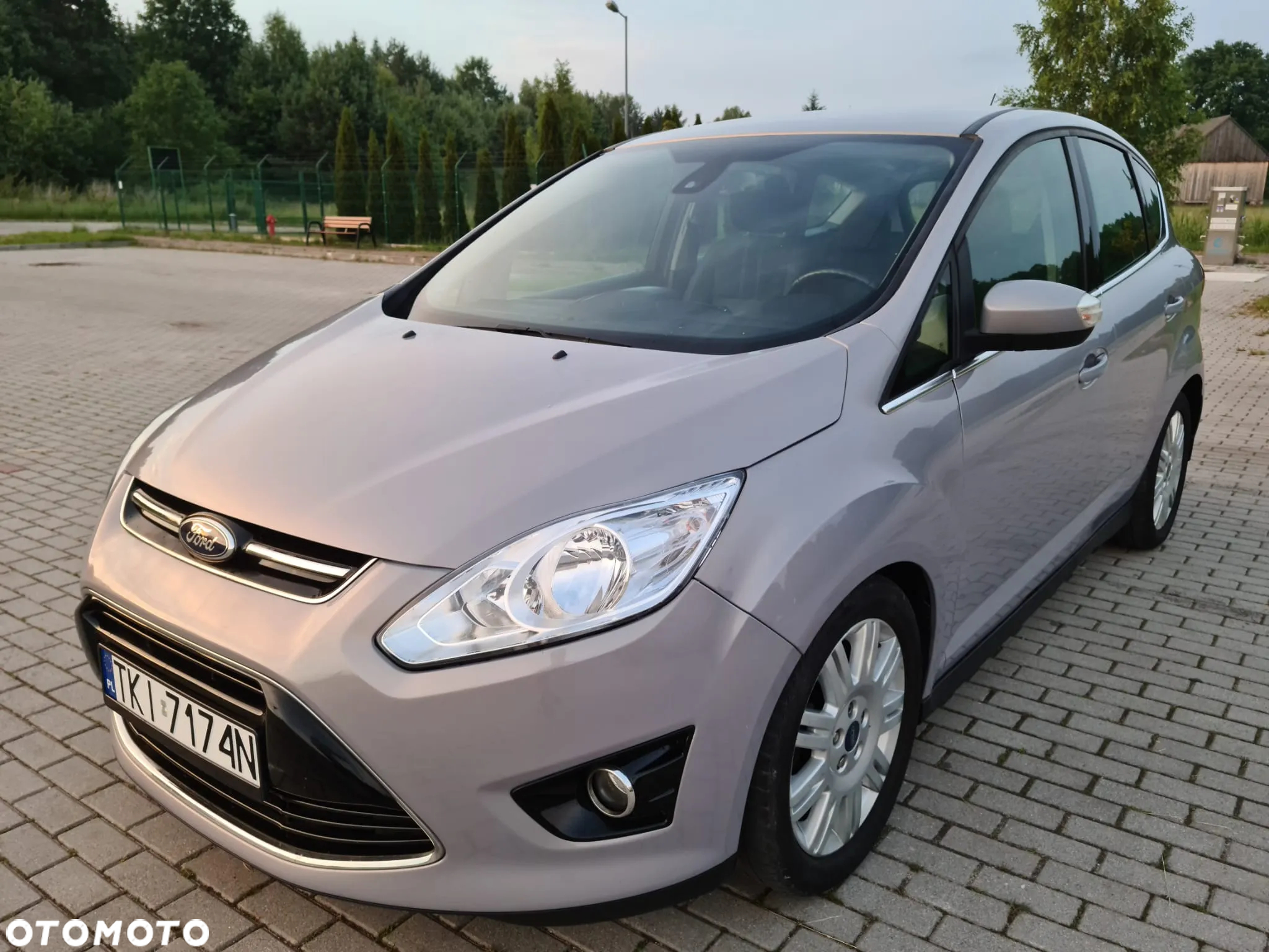 Ford C-MAX - 12