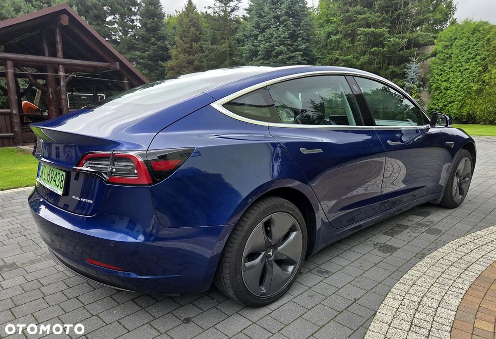 Tesla Model 3 Langstreckenbatterie Allradantrieb Dual Motor - 9