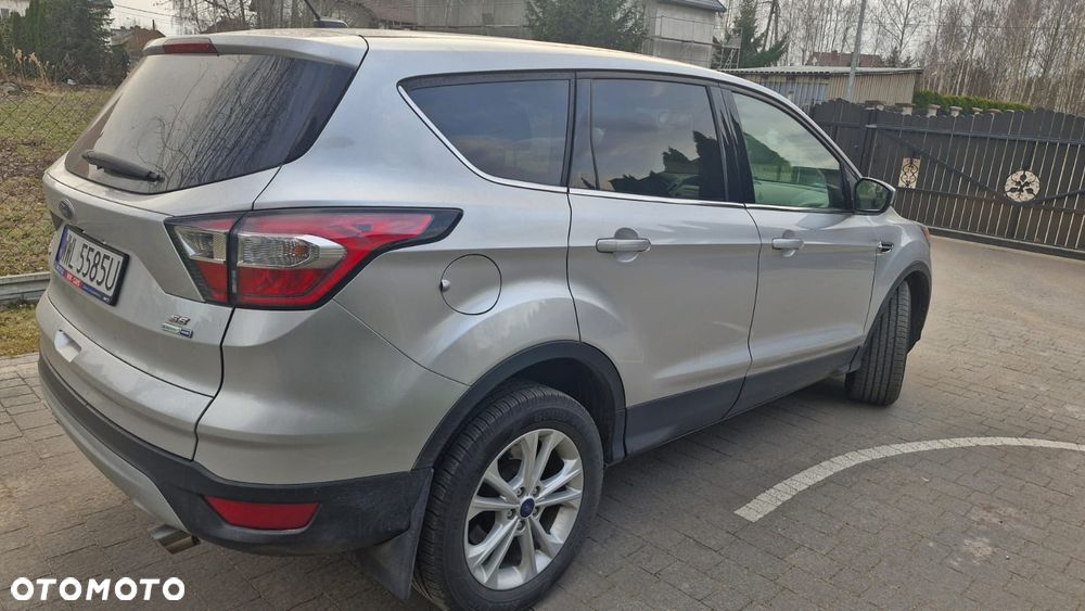 Ford Escape 1.5 EcoBoost AWD SE - 4