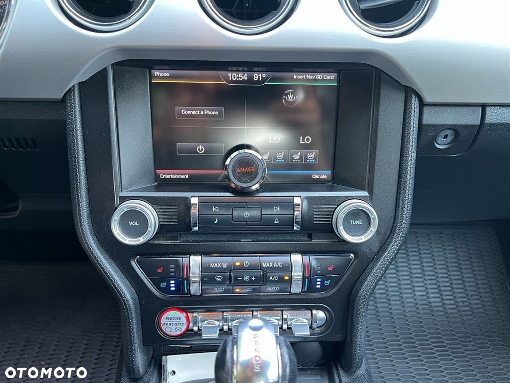 Ford Mustang - 18