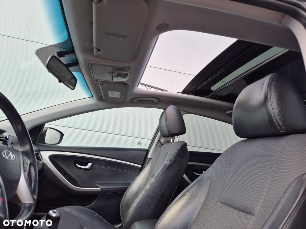 Hyundai i30 blue 1.6 GDI YES Gold - 20