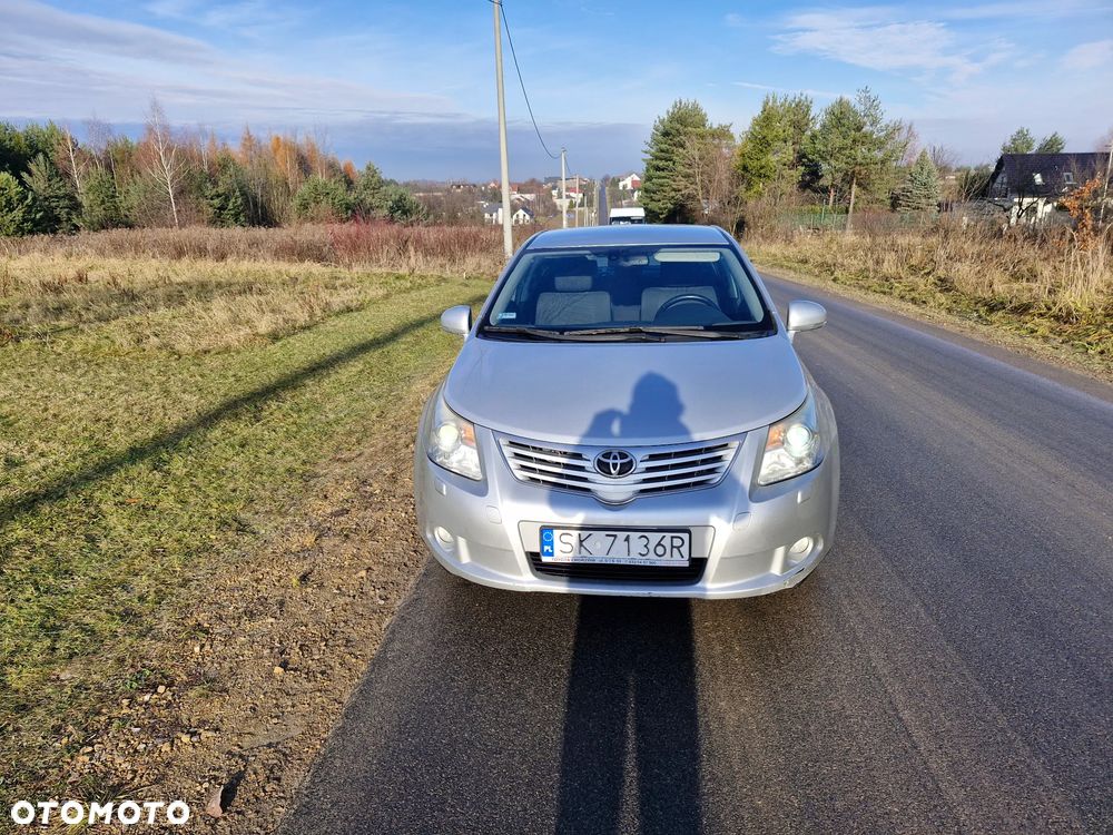 Toyota Avensis 2.0 Sol plus MS - 1