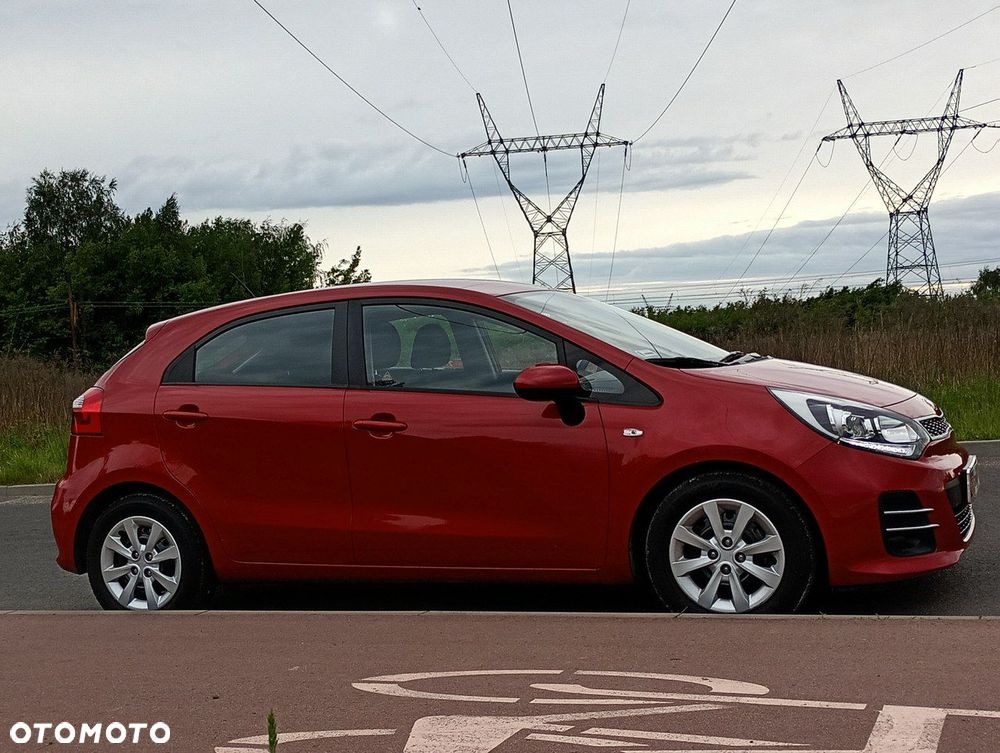 Kia Rio - 4