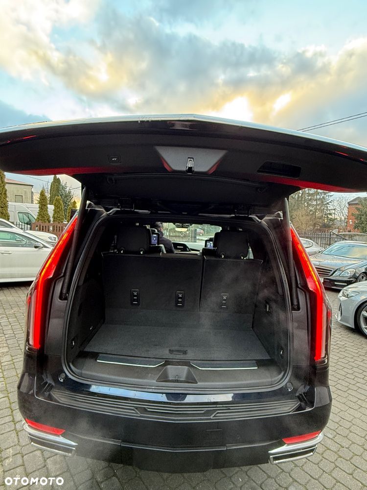 Cadillac Escalade 6.2 V8 AWD AT Platinum - 9