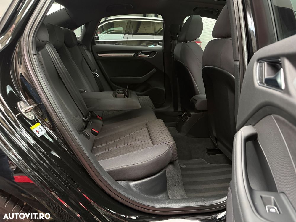 Audi A3 2.0 TDI S tronic sport - 27