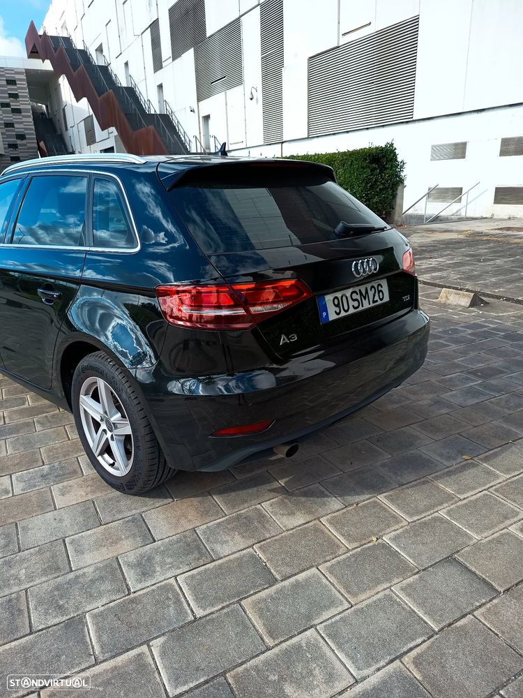 Audi A3 Sportback 1.6 TDI - 3