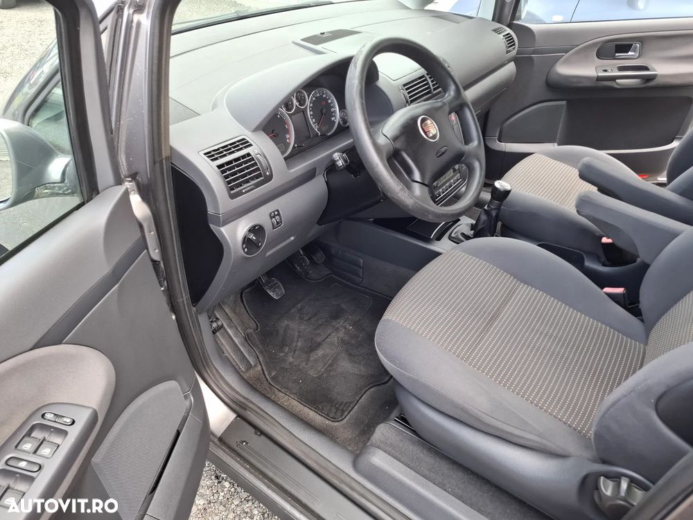 Seat Alhambra 2.0 TDI DPF Vigo - 5
