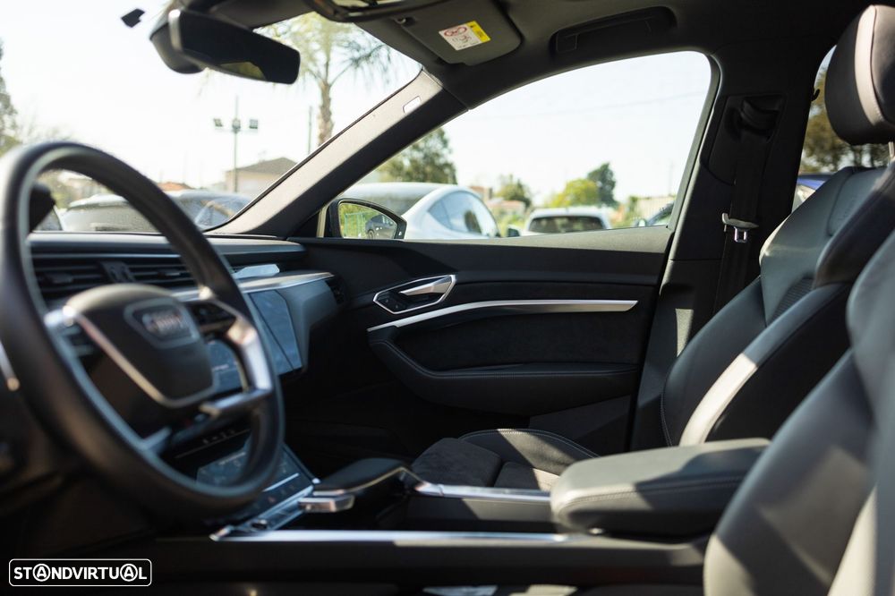 Audi e-tron Sportback 55 quattro S line - 20
