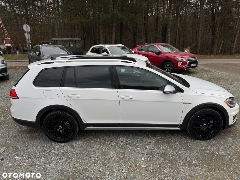 Volkswagen Golf - 15