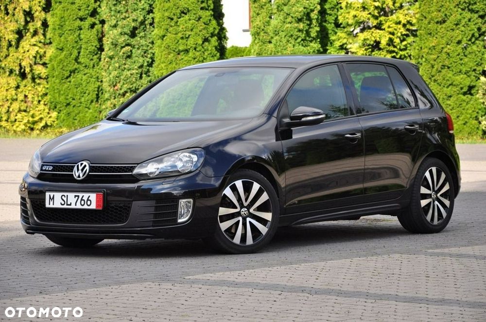 Volkswagen Golf - 3