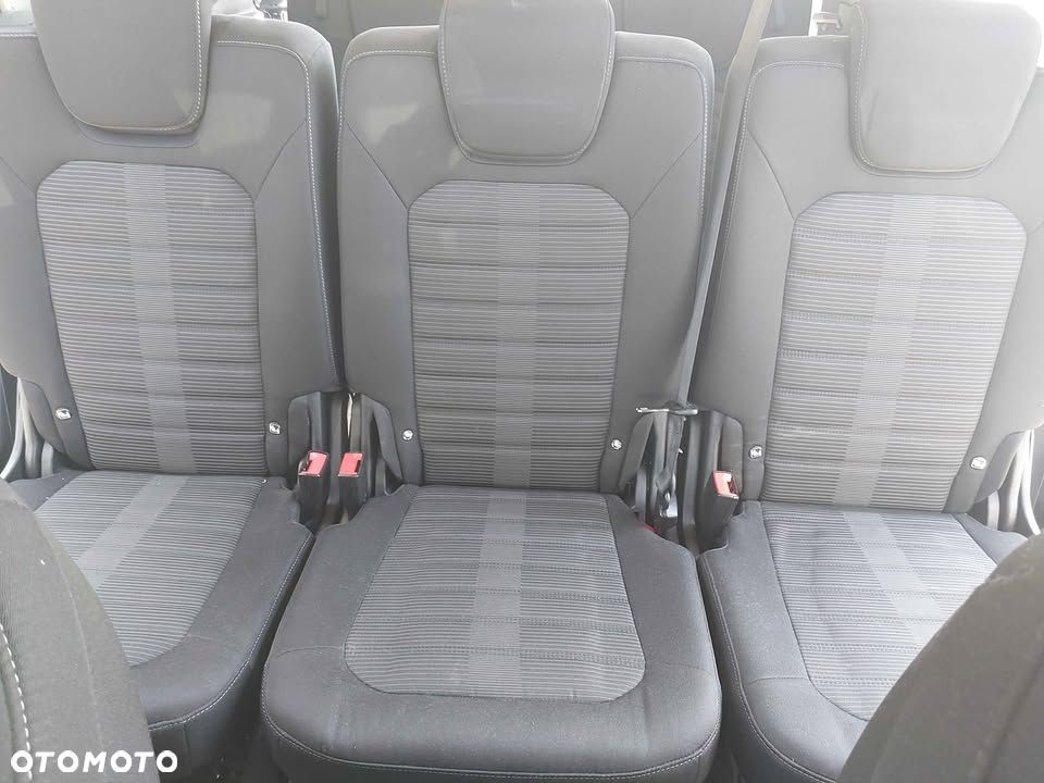 Ford Galaxy 2.0 TDCi Trend - 13