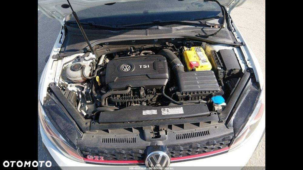 Volkswagen Golf - 12