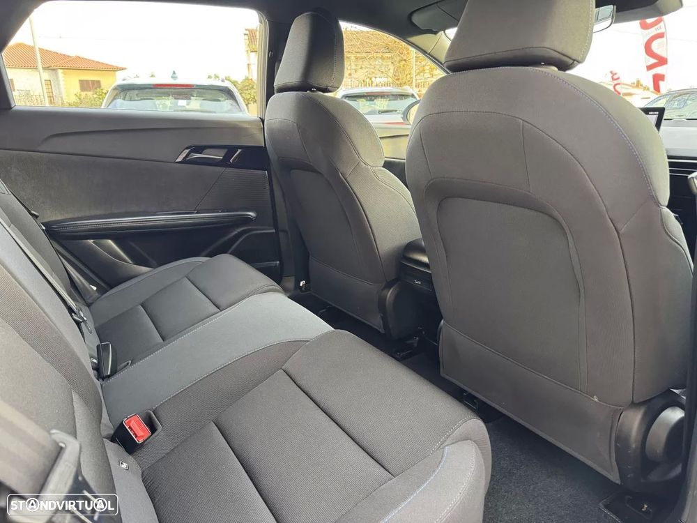 MG MG4 51 kWh Standard - 18