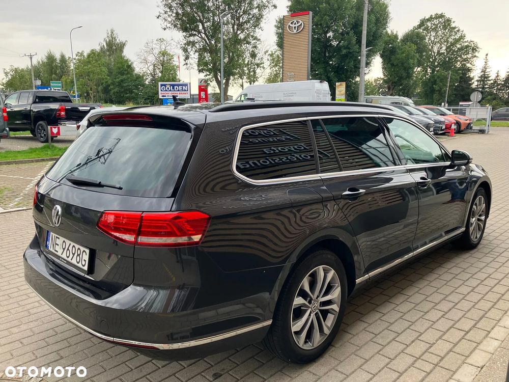 Volkswagen Passat - 10