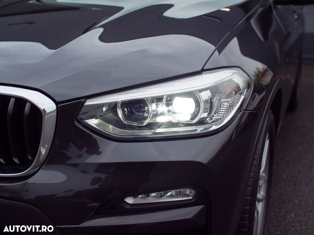 BMW X3 xDrive20d AT Advantage - 32