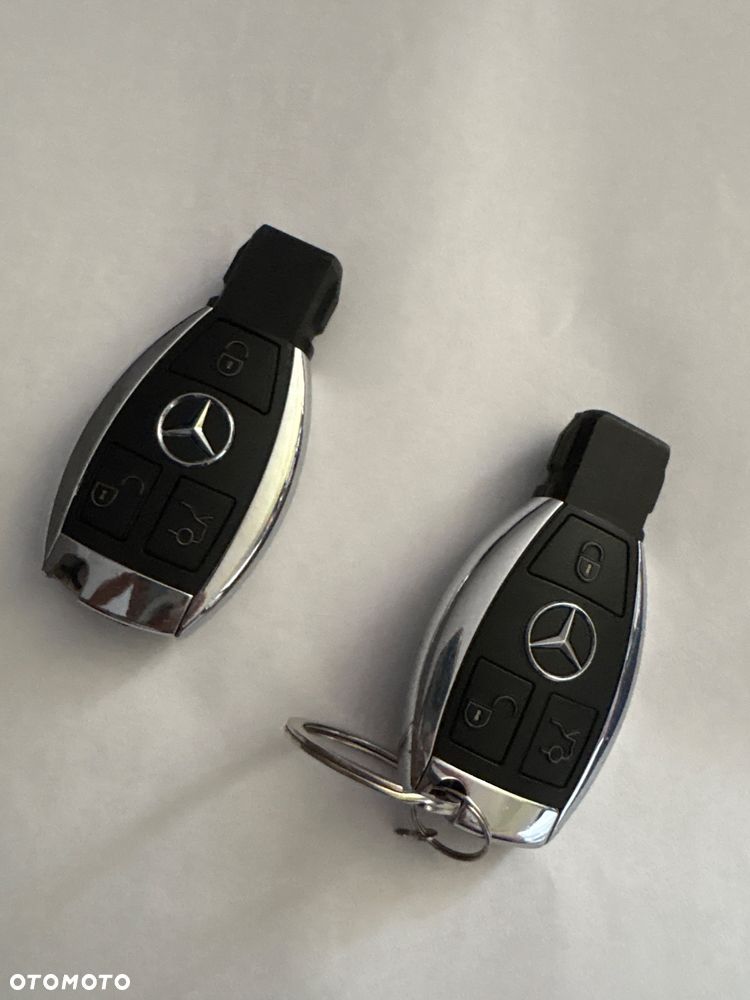 Mercedes-Benz Klasa C - 16