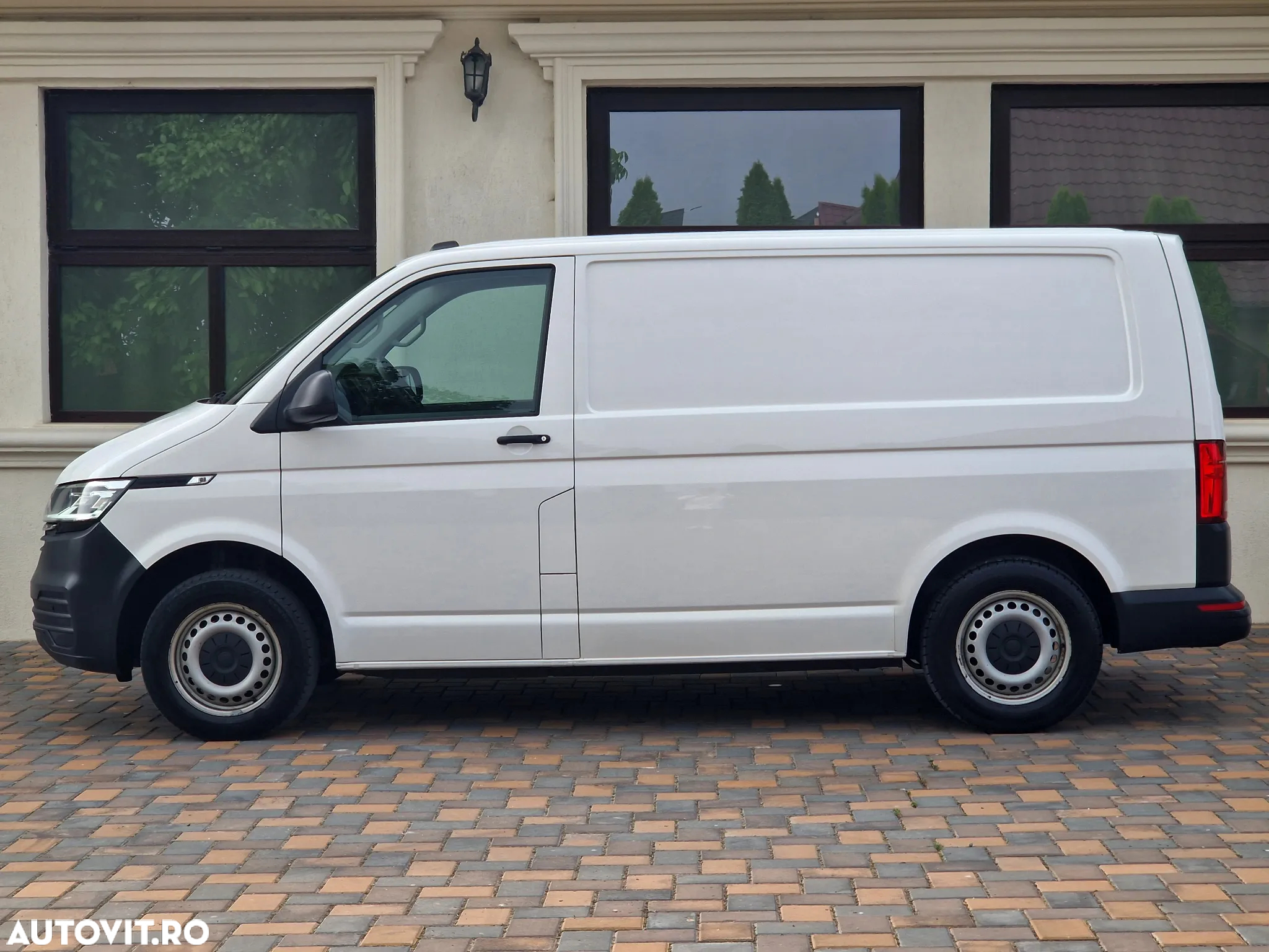 Volkswagen Transporter T6.1 4MOTION Lang Plus Comfortline - 11