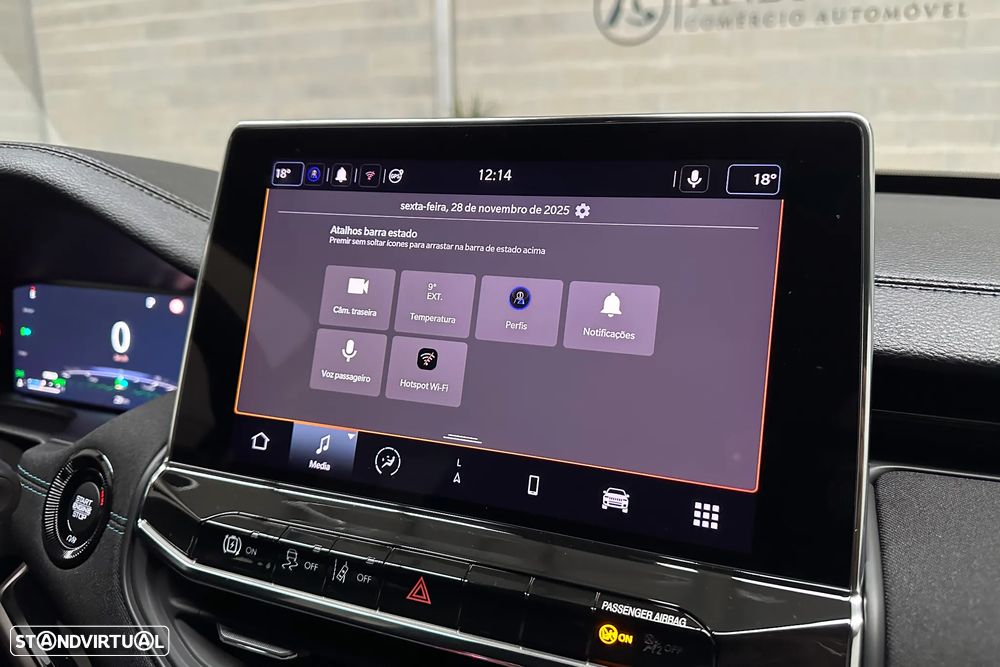 Jeep Compass 1.3 T4 4xe PLUG-IN HYBRID Auto Upland - 26