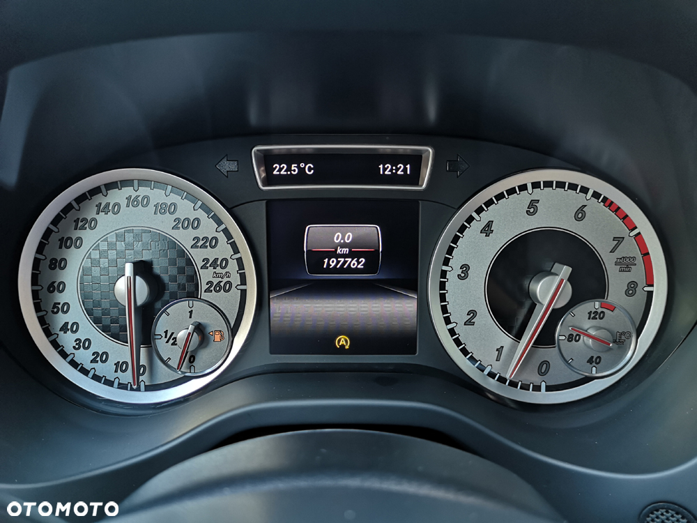 Mercedes-Benz Klasa A 200 AMG Line - 17