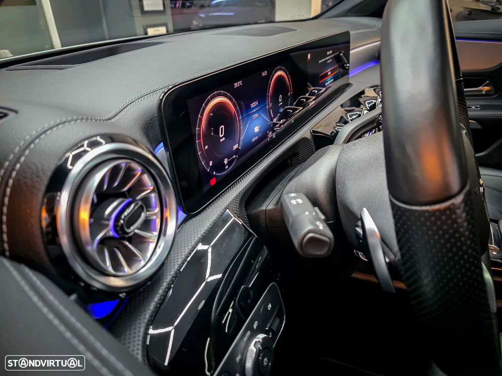 Mercedes-Benz CLA 250 e 8G-DCT AMG Line Advanced Plus - 25