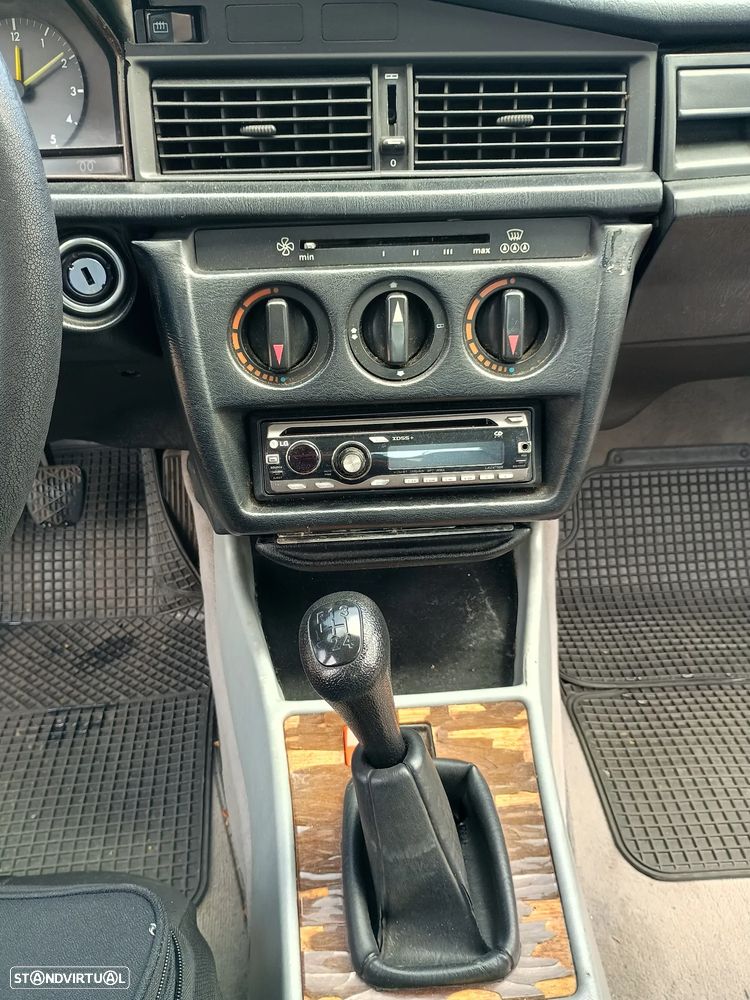 Mercedes-Benz A 190 - 6