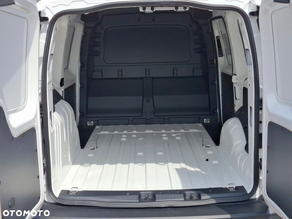 Volkswagen Caddy Maxi - 11