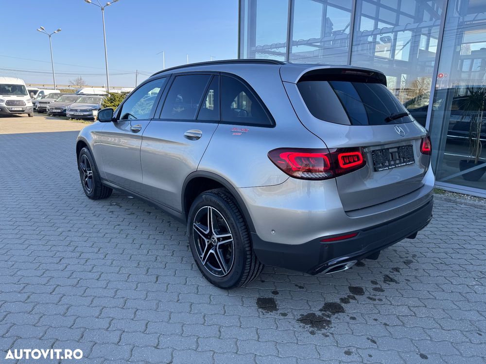 Mercedes-Benz GLC - 6