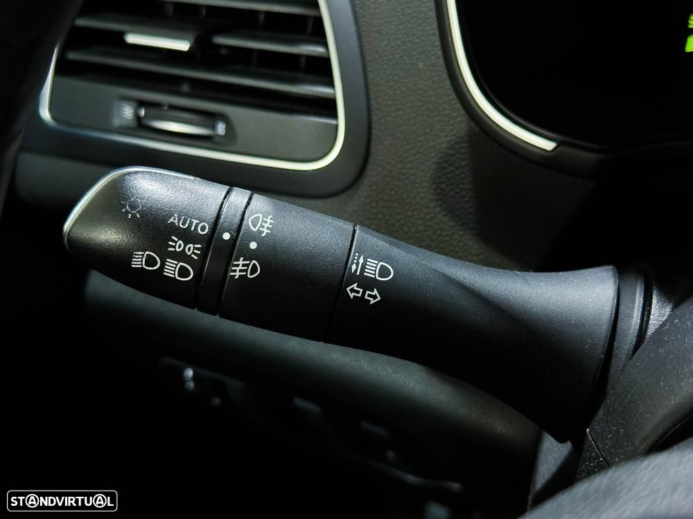 Renault Mégane 1.6 Plug-In R.S. Line - 43