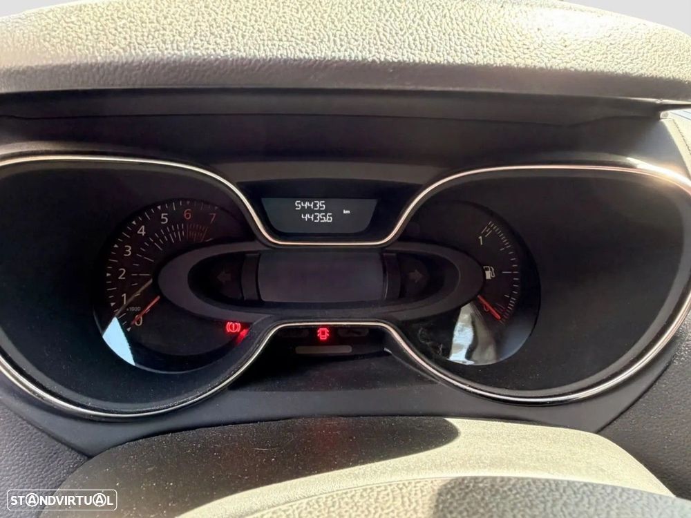 Renault Captur - 10