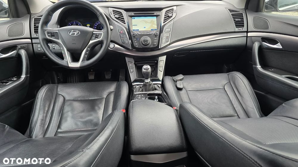 Hyundai i40 1.7 CRDi Premium - 10