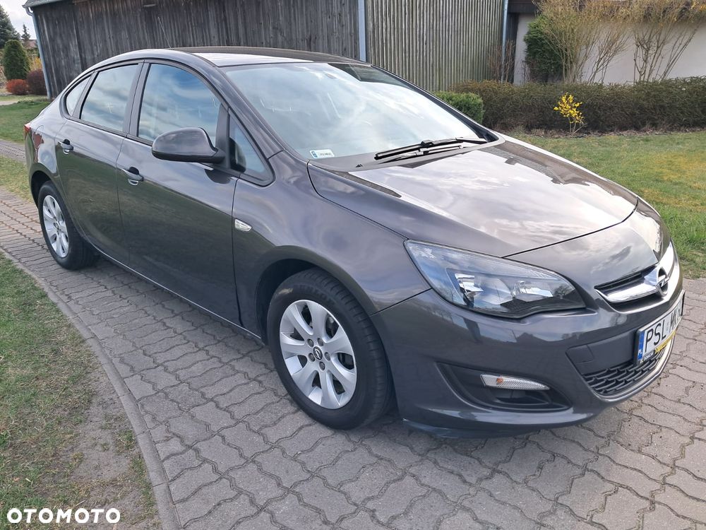 Opel Astra 1.6 Business - 2