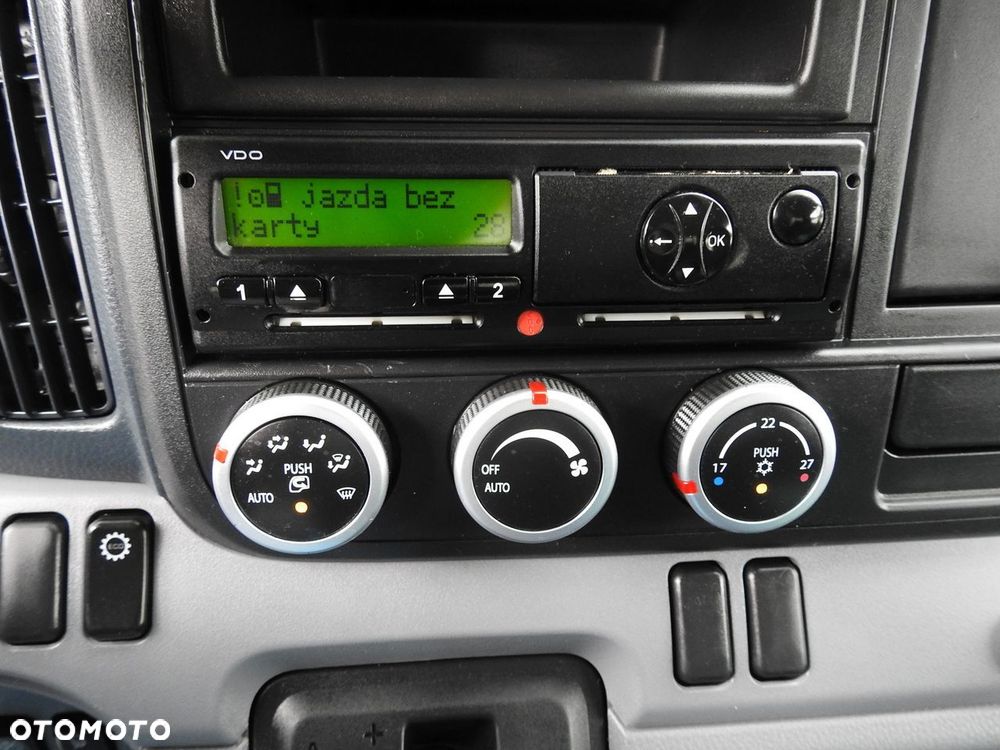 Mitsubishi CANTER FUSO 7C15 KONTENER CHŁODNIA WINDA 14 PALET -4*C ZASILANIE 230V KLIMATYZACJA AUTOMATYCZNA SKRZYNIA 150KM - 39