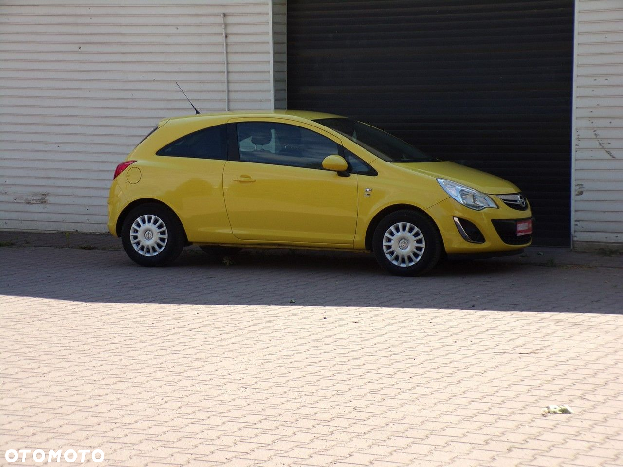 Opel Corsa 1.2 16V EcoFLEX Start-Stop 150 Jahre - 3